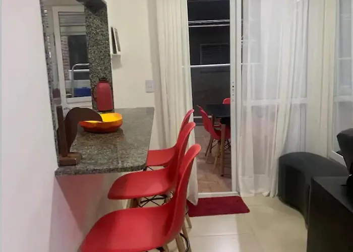 Apartamento na melhor localização de Ubatuba, com Duas varandas